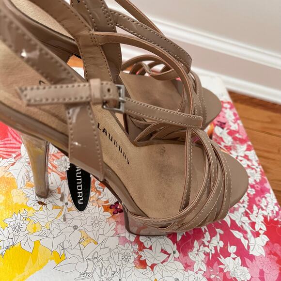 EUC Chinese Laundry Teaser Strappy Platform Heels size 7 - Picture 6 of 9